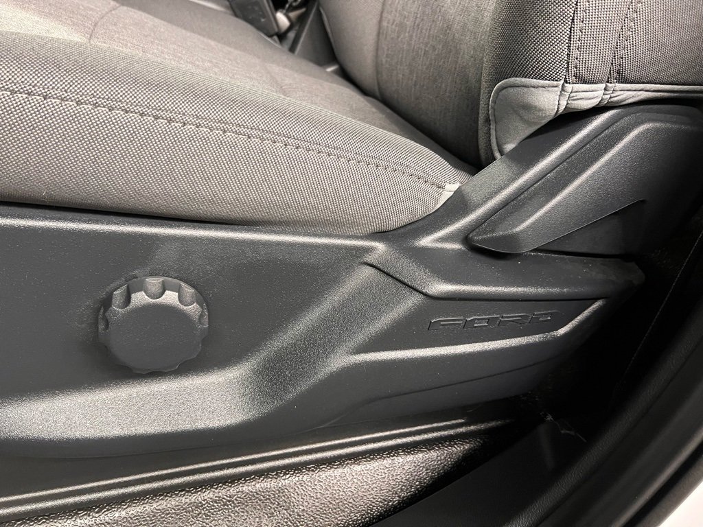 New 2026 Ford F550 4x4 Regular Cab Super Duty image 27