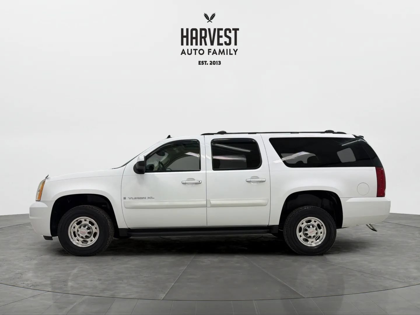 Used 2007 GMC Yukon XL 2500 SLE RWD image 2