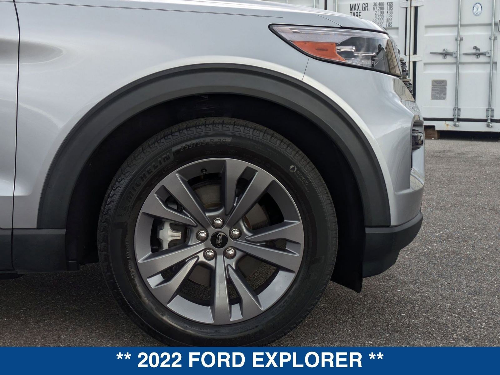 Certified 2022 Ford Explorer XLT w/ Equipment Group 202A image 11