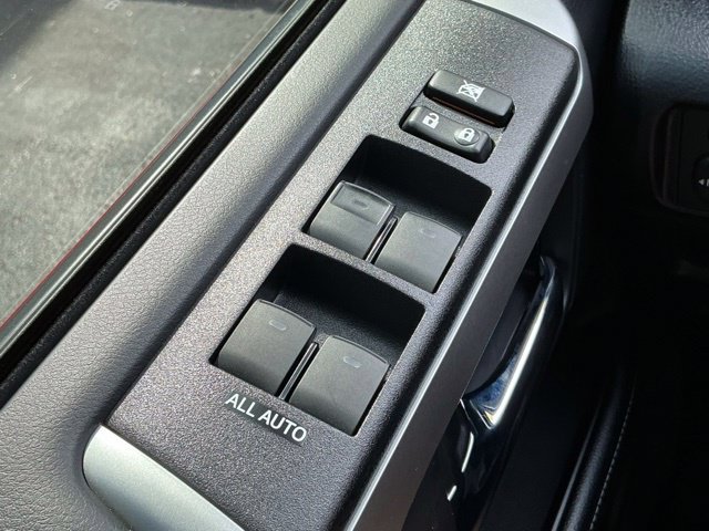 Used 2023 Toyota 4Runner SR5 Premium w/ Moonroof Package AWD/4WD image 15