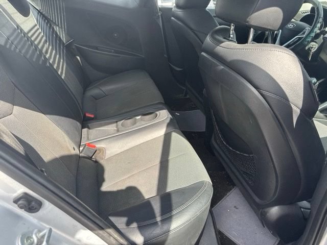 Used 2014 Hyundai Veloster w/ Style Package 02 FWD image 11