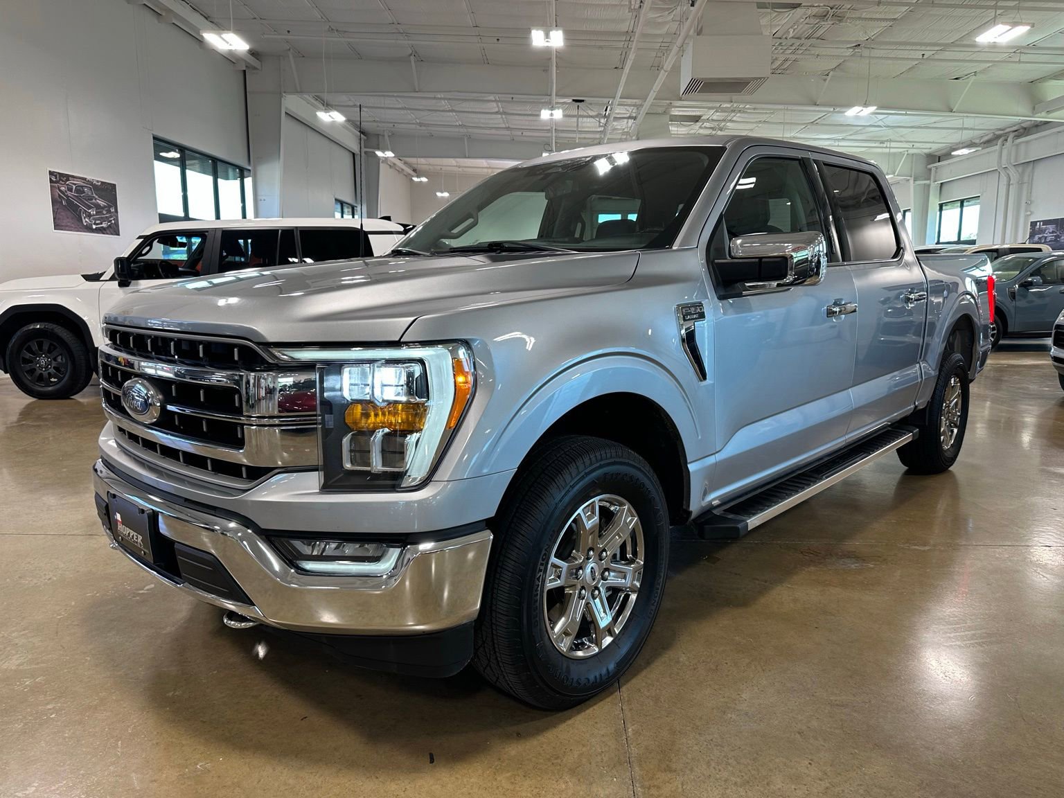 Used 2023 Ford F150 Lariat AWD/4WD image 3