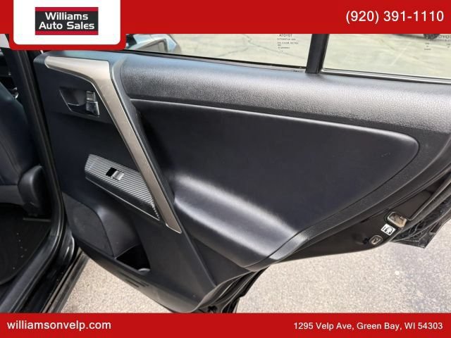 Used 2015 Toyota RAV4 Limited w/ Technology Package AWD/4WD image 13