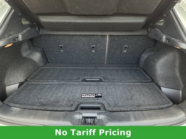 Used 2021 Nissan Rogue Sport SV w/ Technology Package FWD image 30