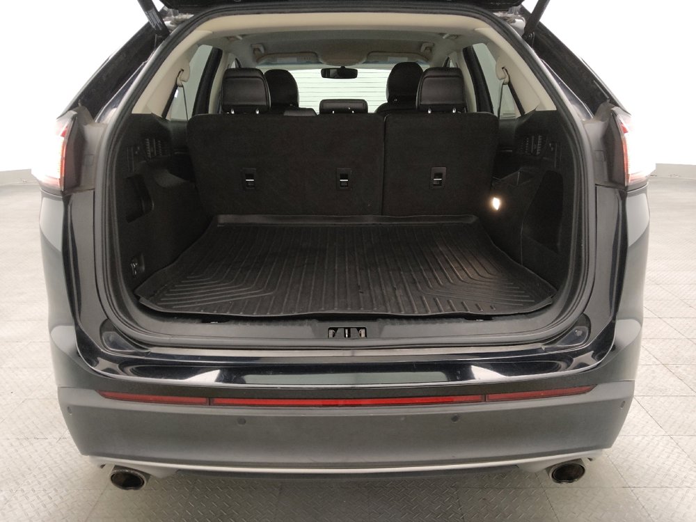 Used 2018 Ford Edge SEL w/ Equipment Group 201A image 29