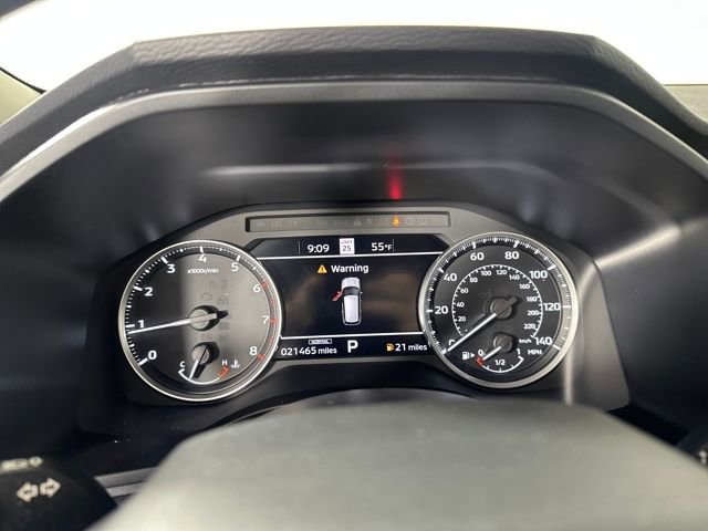 Used 2024 Mitsubishi Outlander SE Black Edition image 17