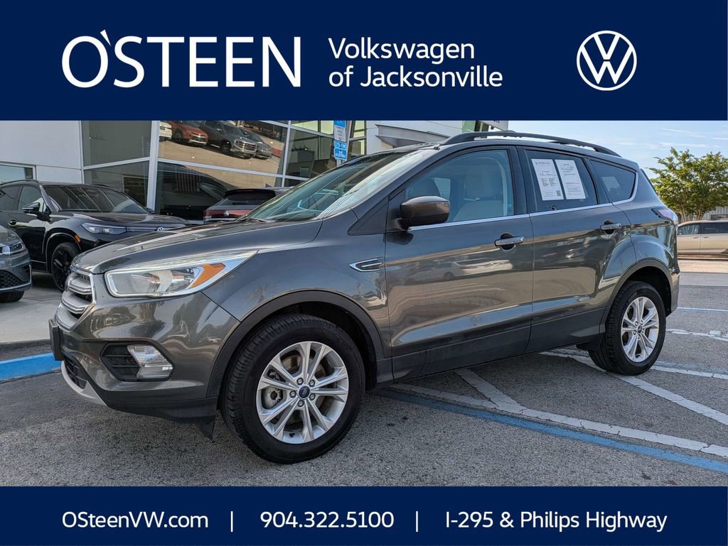 Used 2017 Ford Escape SE AWD/4WD video 1