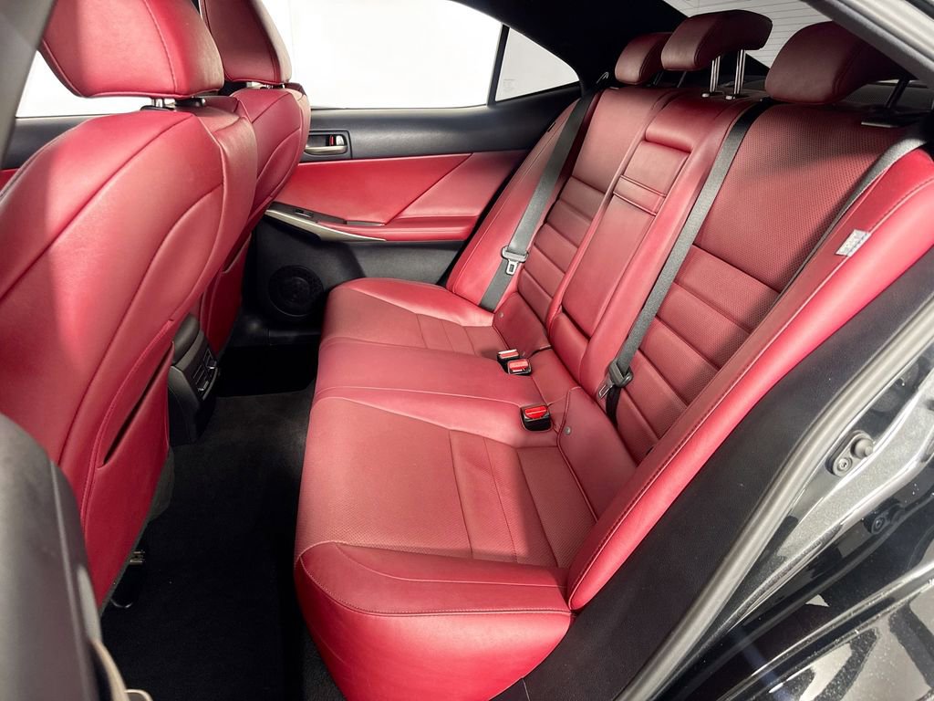 Used 2019 Lexus IS 300 F Sport image 28
