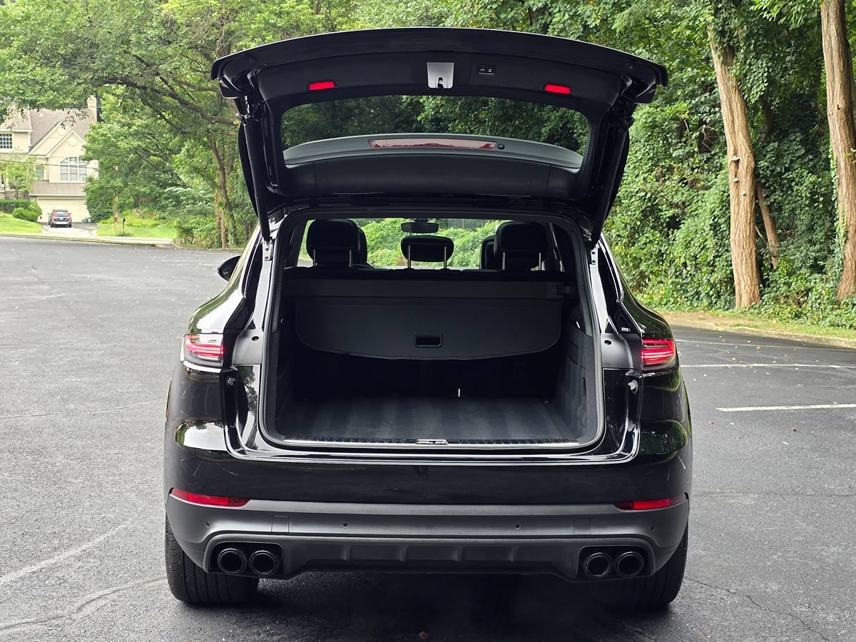Used 2023 Porsche Cayenne Platinum Edition AWD/4WD image 70