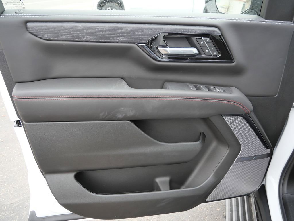 New 2026 GMC Yukon AT4 Ultimate AWD/4WD image 36