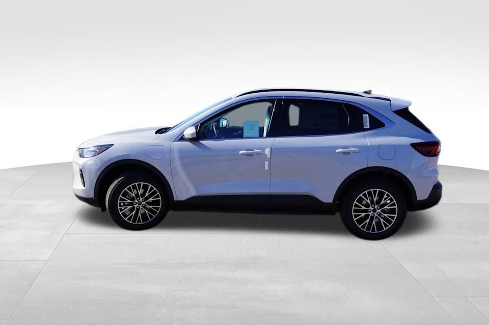 New 2025 Ford Escape SE image 6