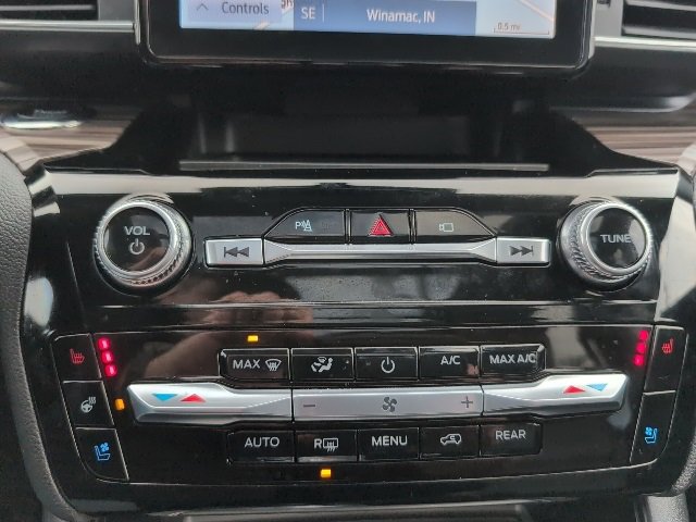 Used 2022 Ford Explorer Limited w/ Equipment Group 301A image 48