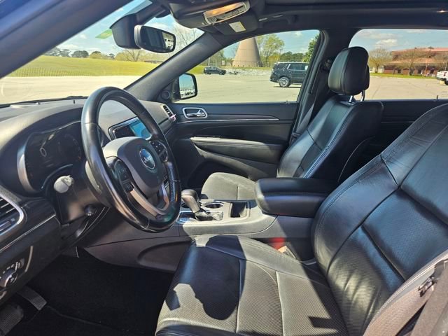 Used 2020 Jeep Grand Cherokee Limited w/ Luxury Group II RWD image 9