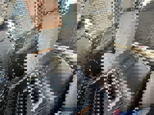 Used 2018 GMC Sierra 1500 SLT w/ SLT Premium Package image 27