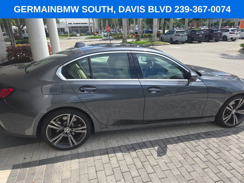 Used 2021 BMW 330i Sedan w/ Driving Assistance Package RWD image 18