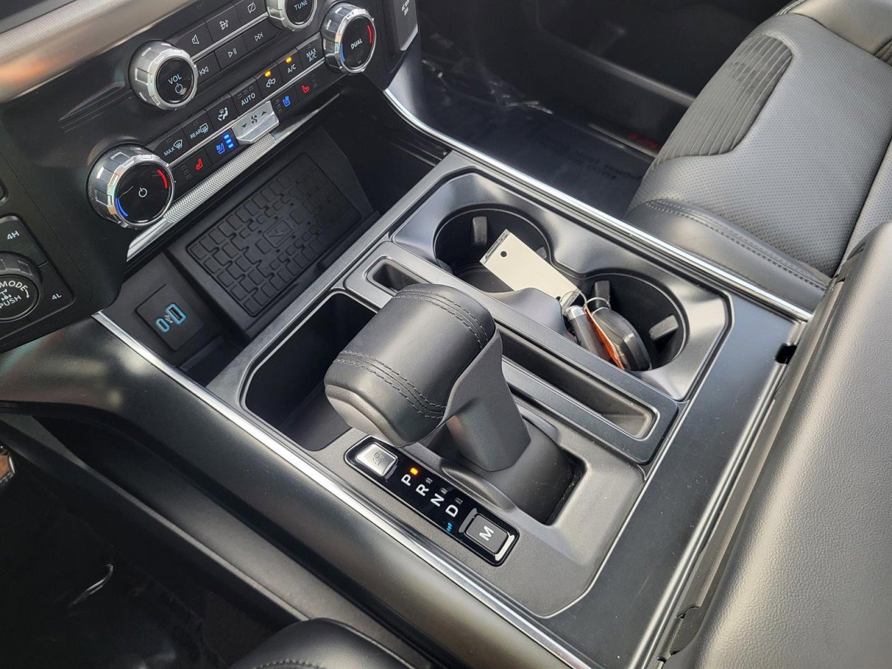 Used 2023 Ford F150 Raptor AWD/4WD image 23