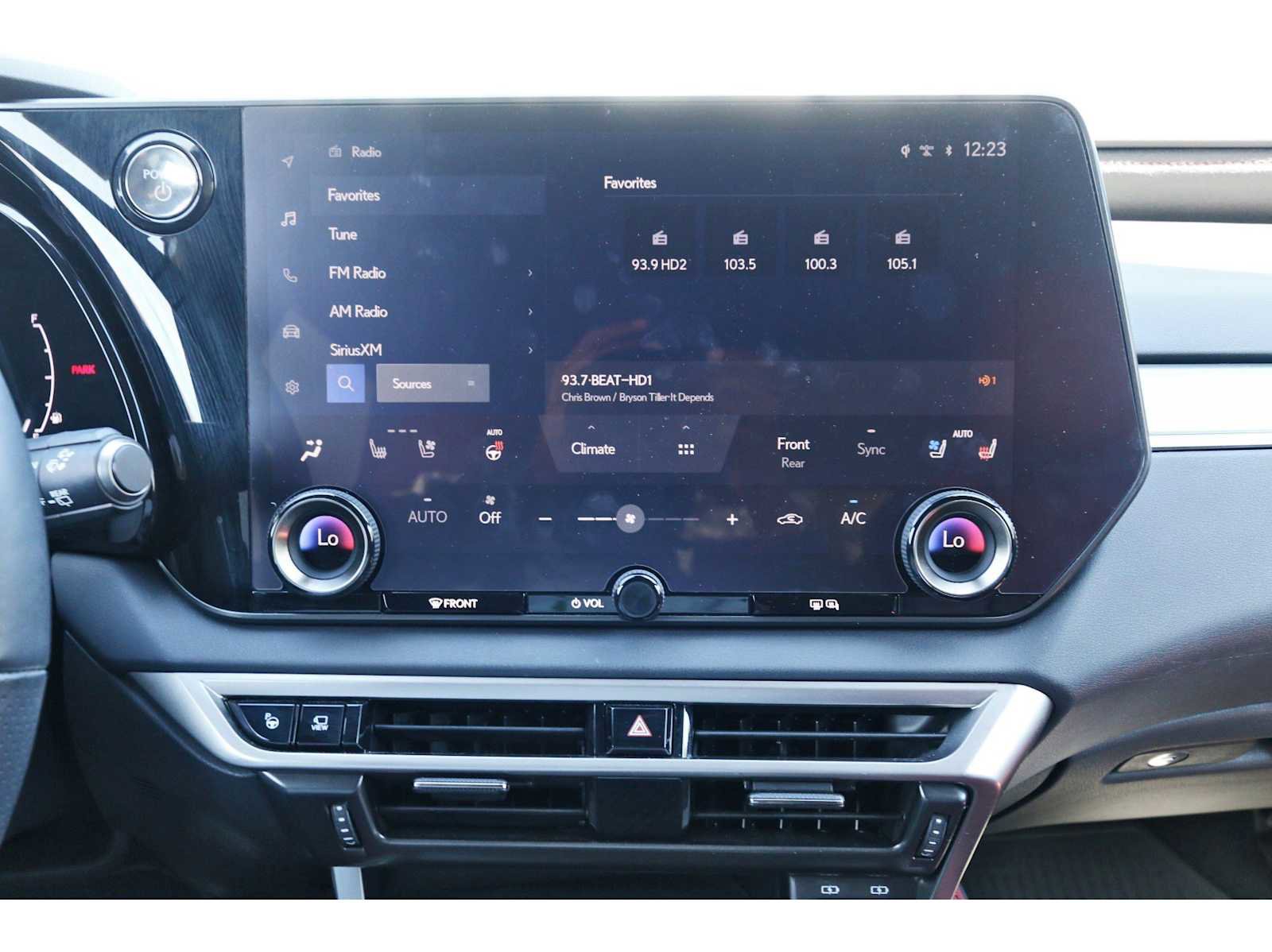 Used 2023 Lexus RX 500h F Sport w/ Accessory Package (2T) image 15