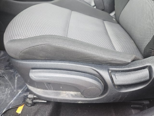 Used 2024 Kia Soul LX w/ LX Technology Package FWD image 23