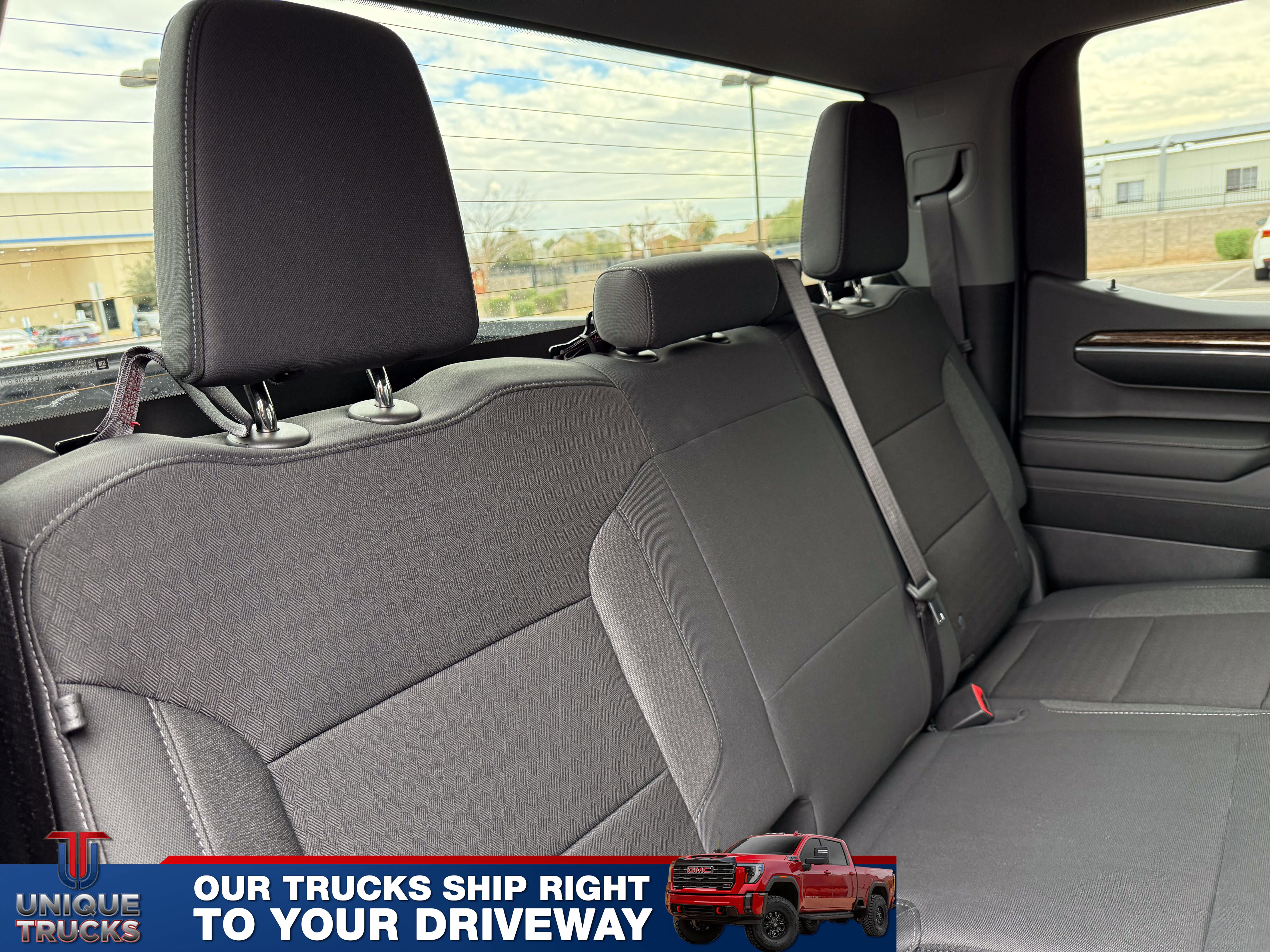 Used 2024 GMC Sierra 1500 SLE image 26