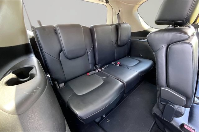 Used 2024 Nissan Armada SV RWD image 18