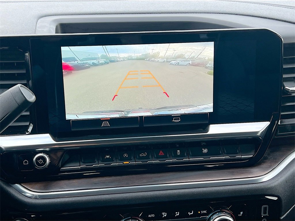 Used 2025 GMC Sierra 1500 SLT image 14