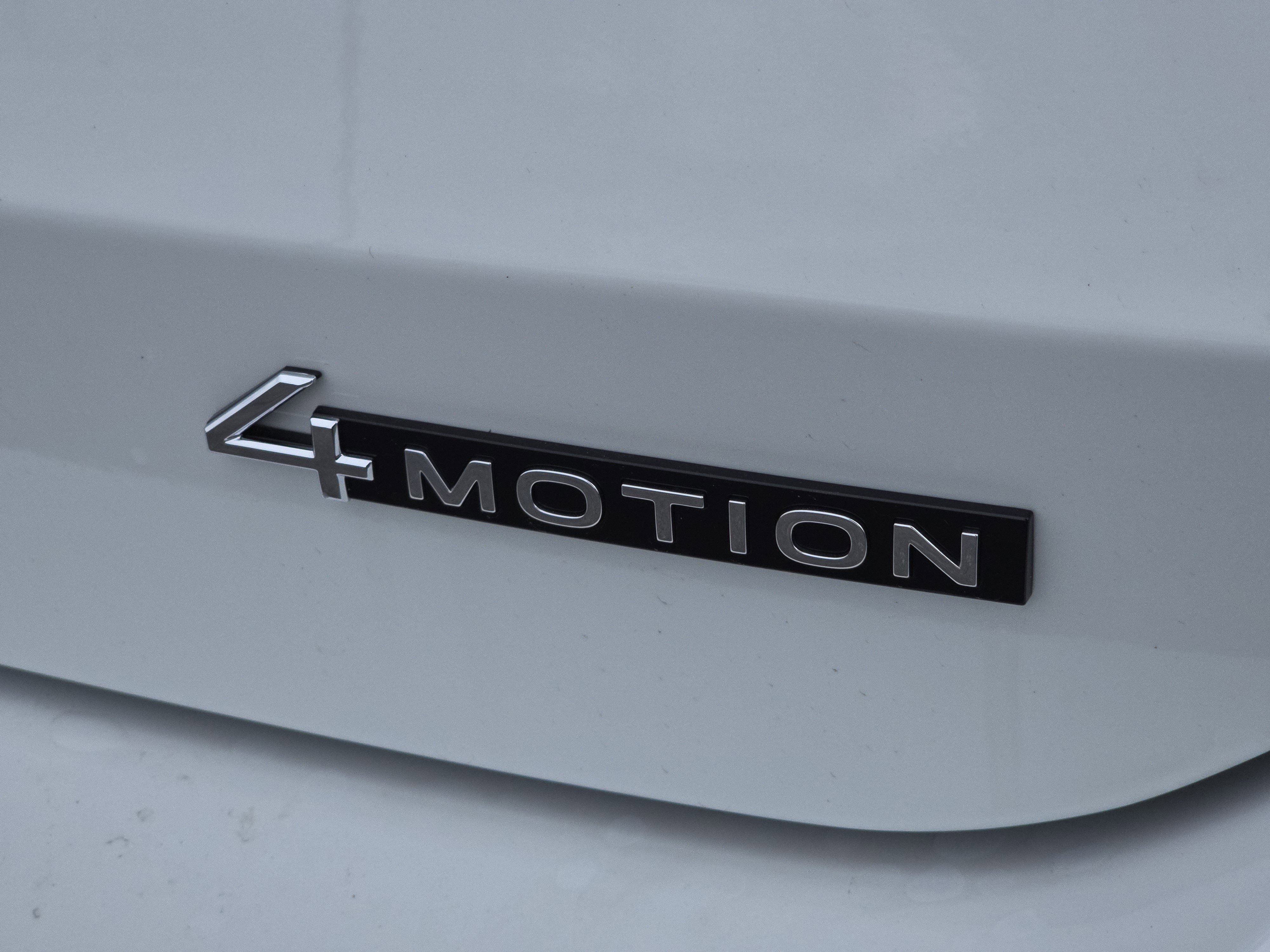 New 2026 Volkswagen Taos S image 13