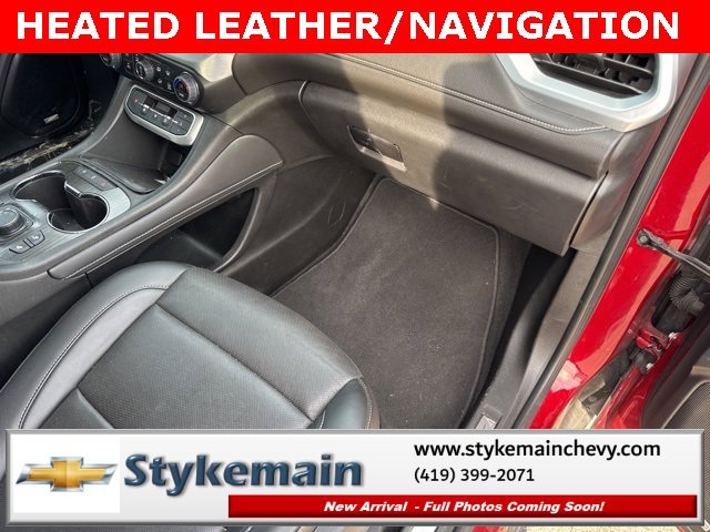 Used 2023 GMC Acadia SLT image 11