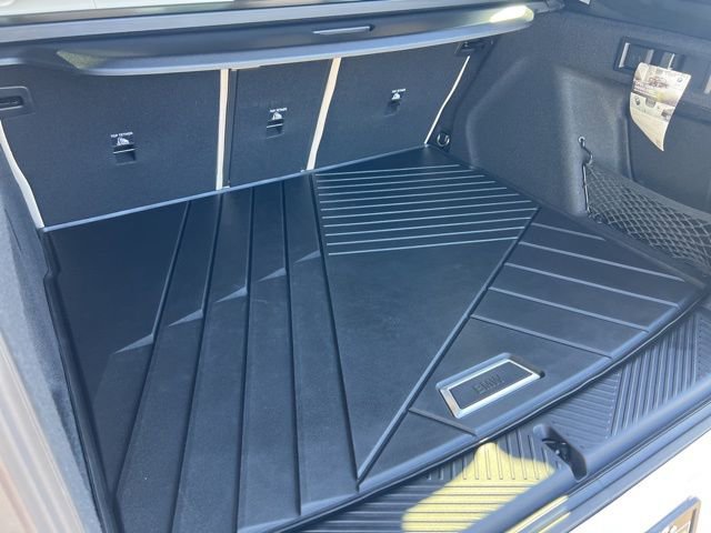 Used 2025 BMW X3 xDrive30i w/ Convenience Package image 24