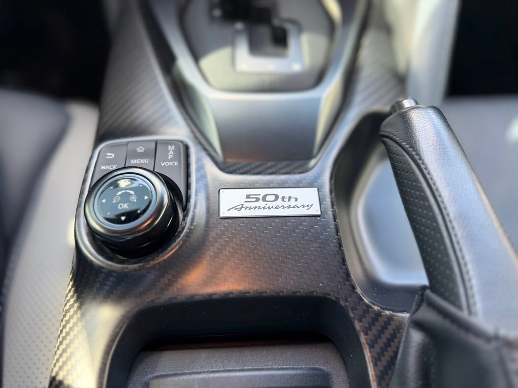 Used 2020 Nissan GT-R Premium AWD/4WD image 27