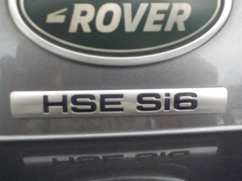 Used 2017 Land Rover Discovery HSE image 9