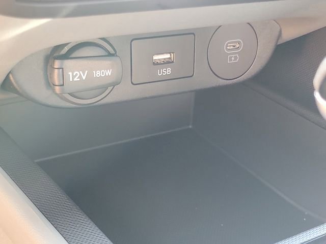 New 2026 Hyundai Elantra Hybrid FWD image 11