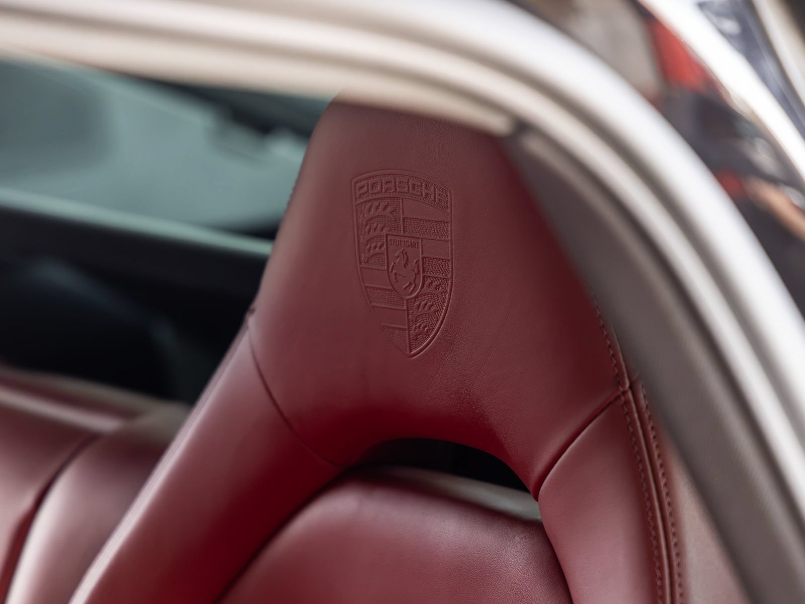 Certified 2023 Porsche Panamera 4S AWD/4WD image 38