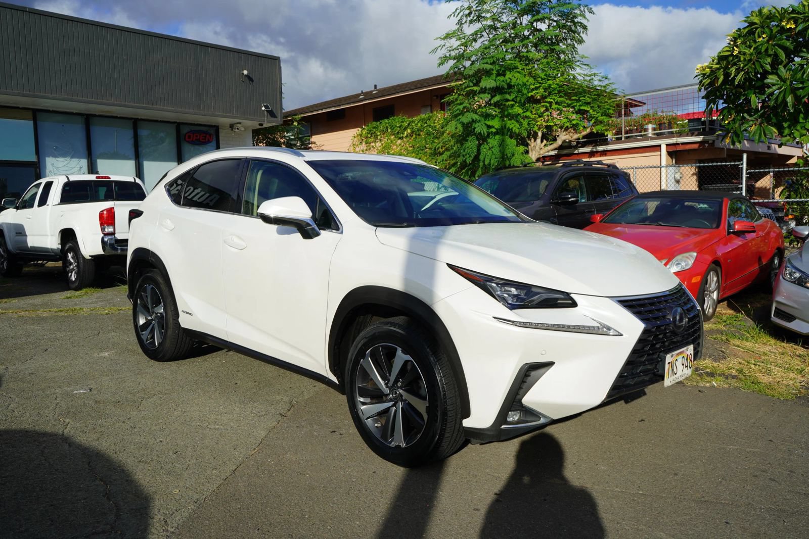 Used 2018 Lexus NX 300h AWD image 4
