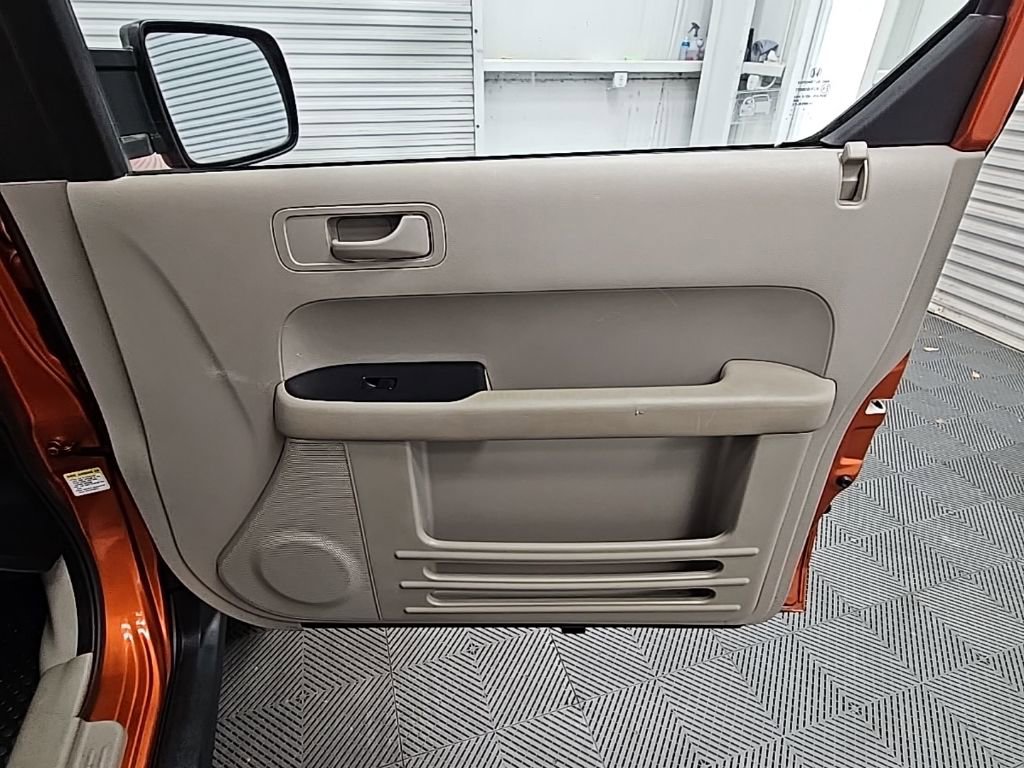 Used 2011 Honda Element EX image 27
