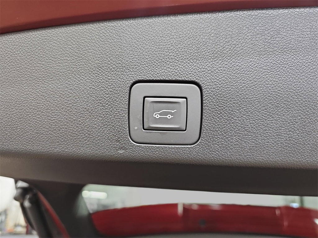 Certified 2023 Buick Encore GX Select w/ Sport Touring Package image 17