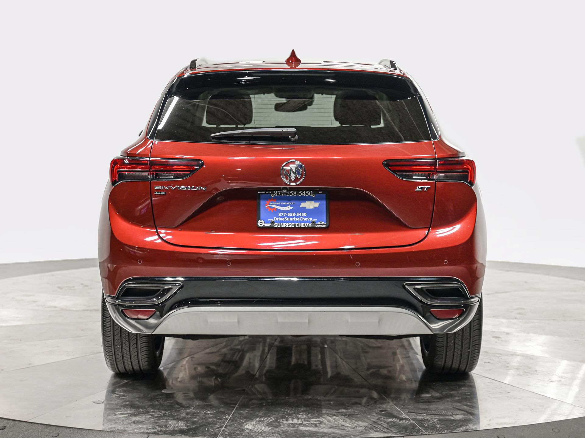 Used 2023 Buick Envision Essence w/ Sport Touring Package AWD/4WD image 5