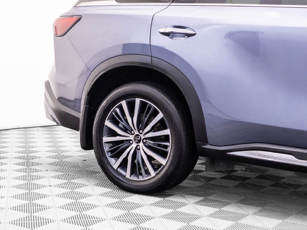 Certified 2023 INFINITI QX60 Sensory w/ Vision Package AWD/4WD image 31