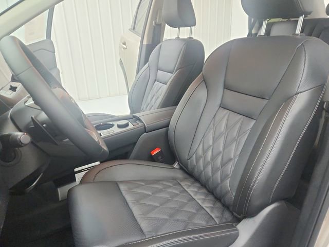 New 2026 Nissan Rogue Platinum image 19