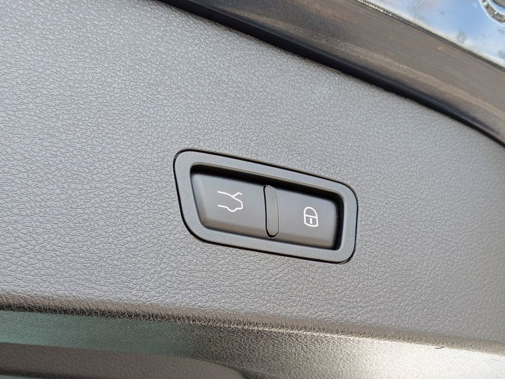 Used 2024 Dodge Hornet R/T Plus w/ Tech Pack Plus w/o Parking image 9