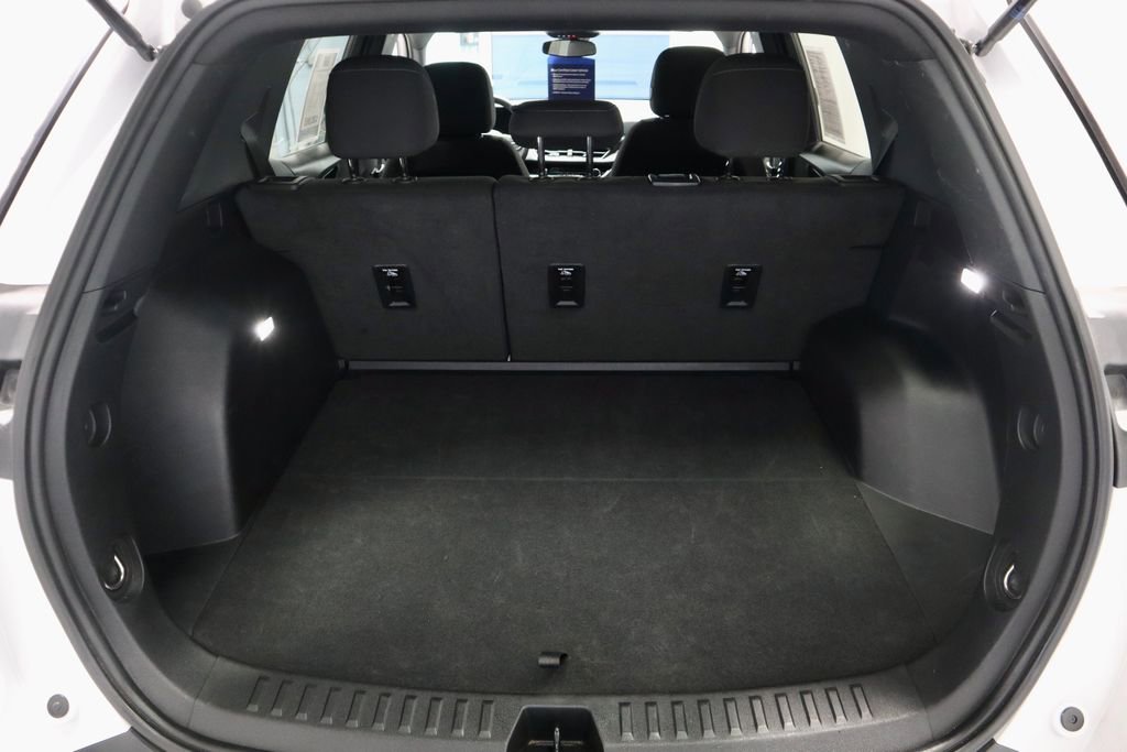 Used 2025 Chevrolet Equinox LT AWD/4WD image 15