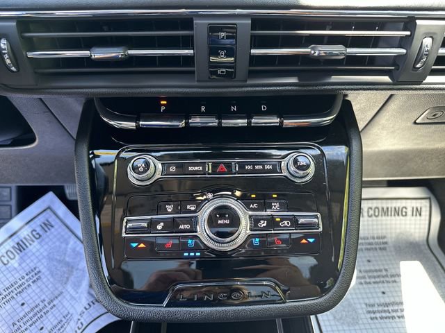 Used 2022 Lincoln Corsair AWD w/ Premium Package image 19