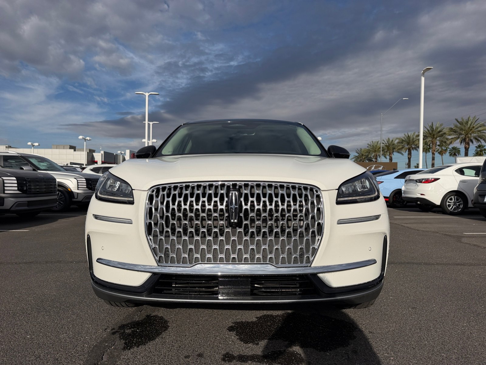 Used 2024 Lincoln Corsair FWD w/ Equipment Group 101A image 23