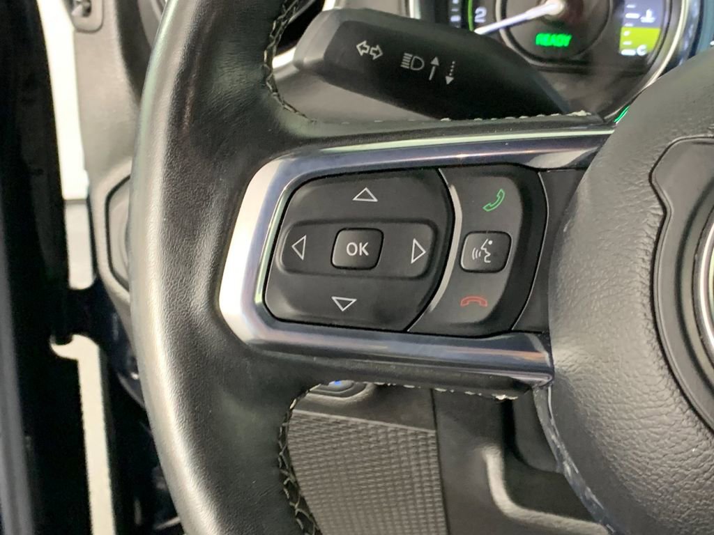 Used 2023 Jeep Wrangler Unlimited Sahara w/ Cold Weather Group AWD/4WD image 19
