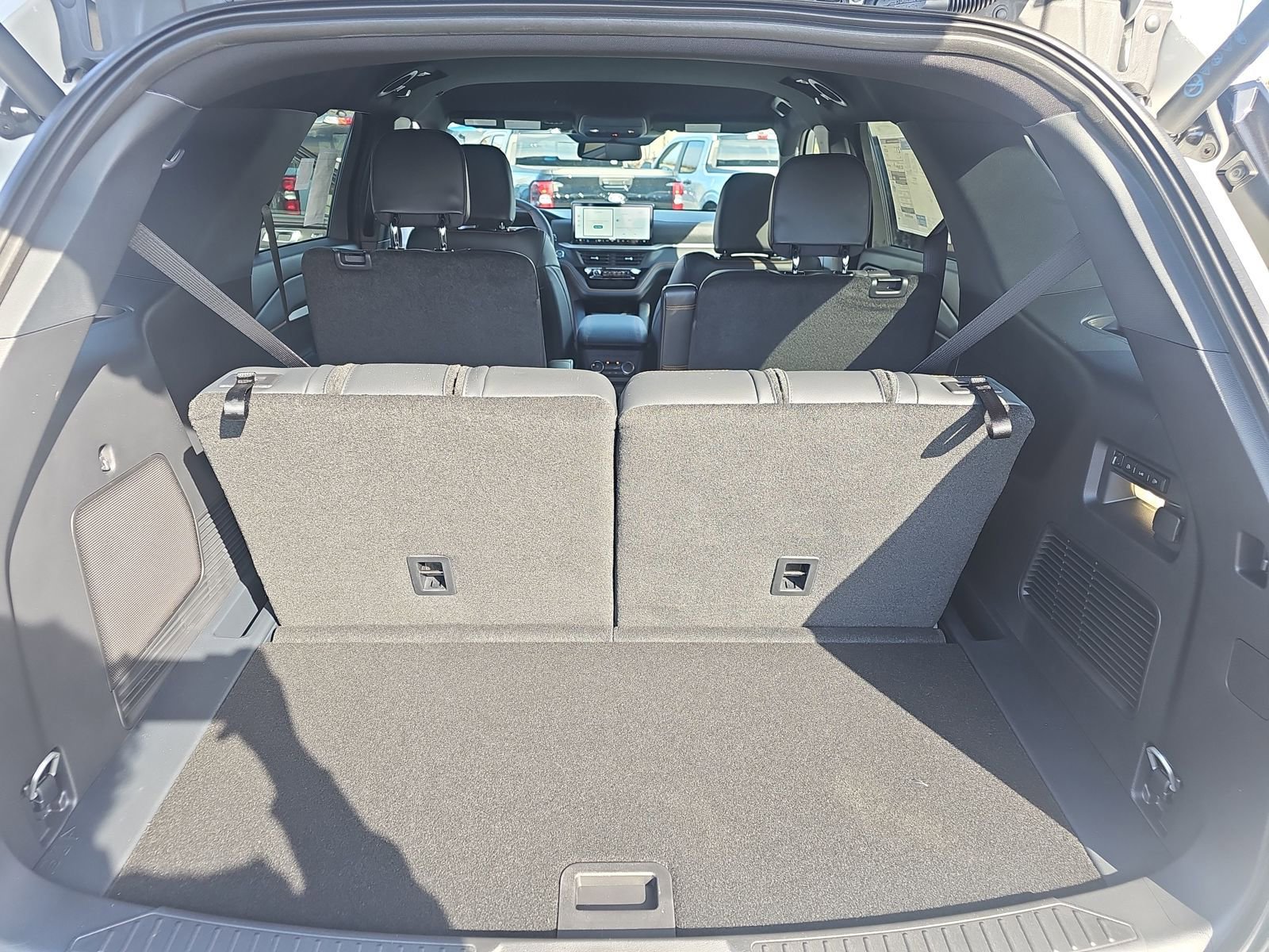 New 2026 Ford Explorer Tremor w/ Tremor Convenience Package image 14