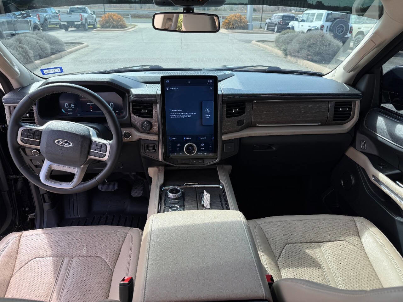Used 2023 Ford Expedition Limited image 15