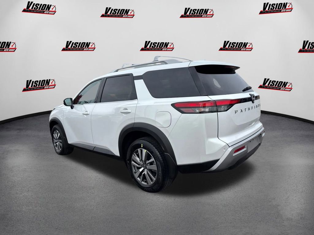 New 2025 Nissan Pathfinder SL image 7