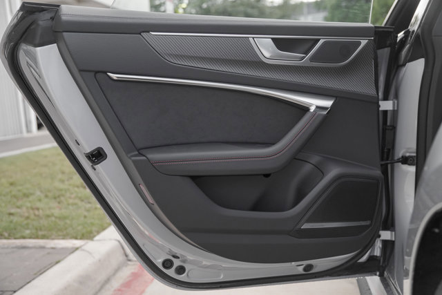 New 2025 Audi RS 7 Performance image 28