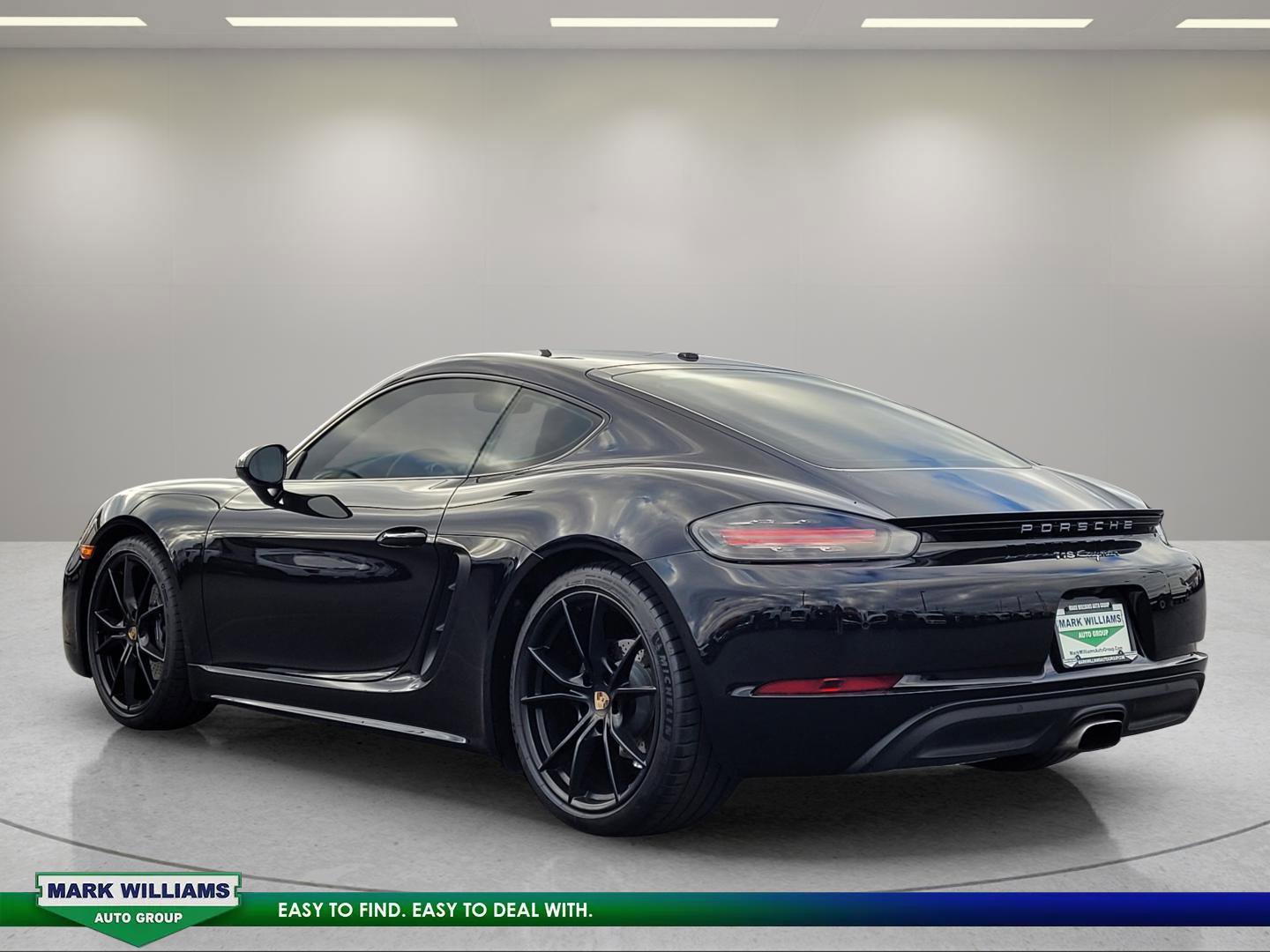 Used 2025 Porsche 718 Cayman image 6