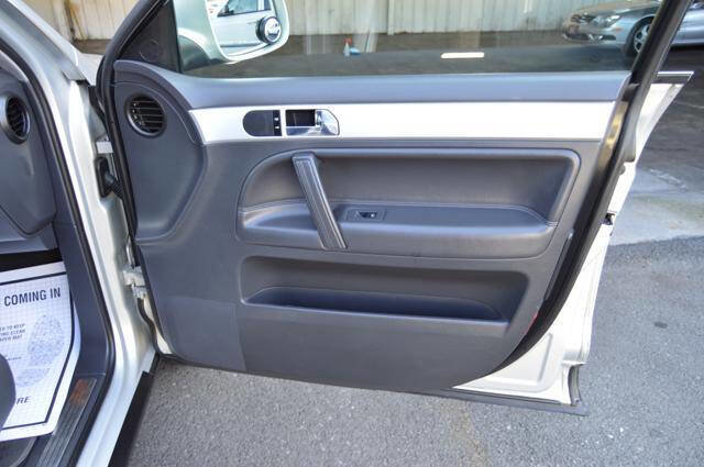 Used 2009 Volkswagen Touareg VR6 image 28