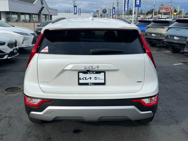 New 2026 Kia Niro LX FWD image 8
